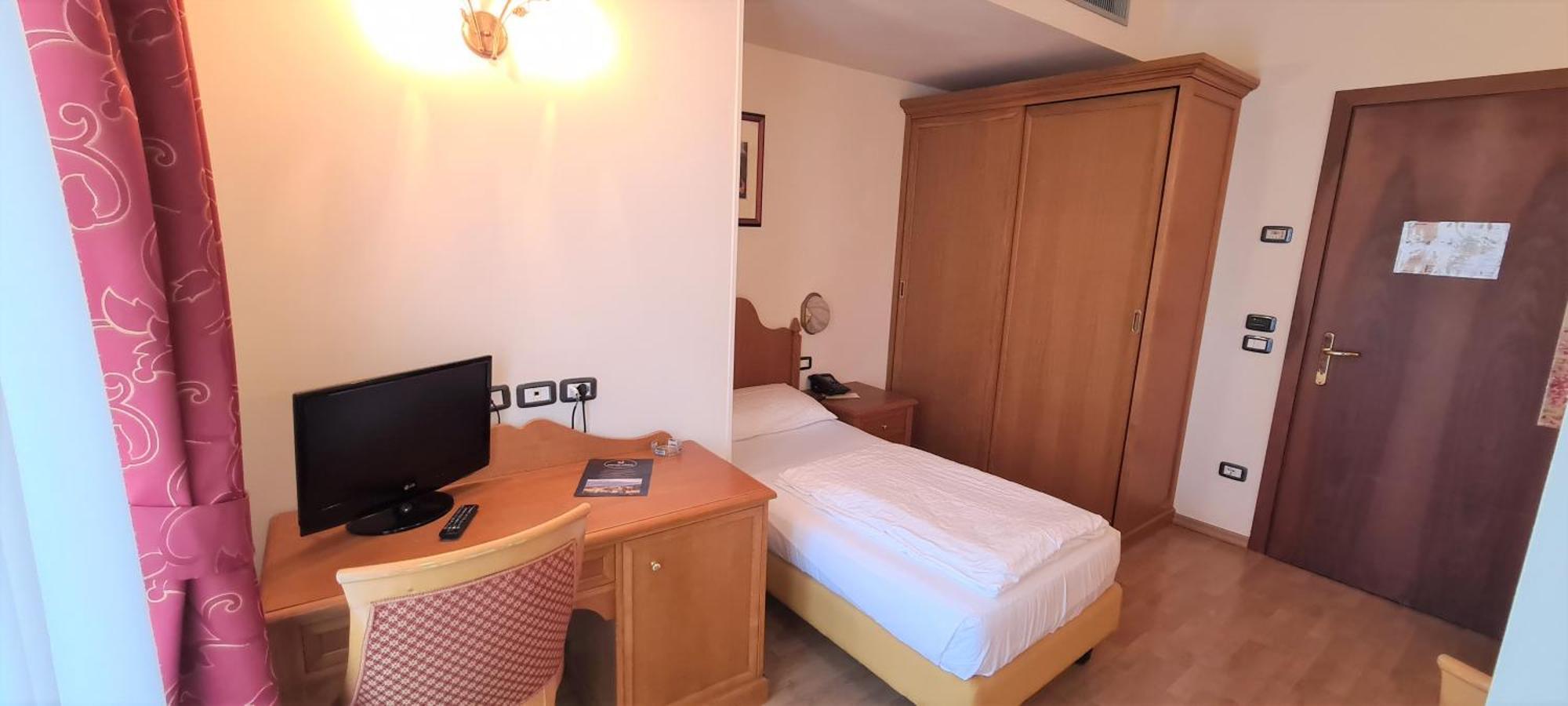 Hotel Pineta Campi Tremosine Экстерьер фото