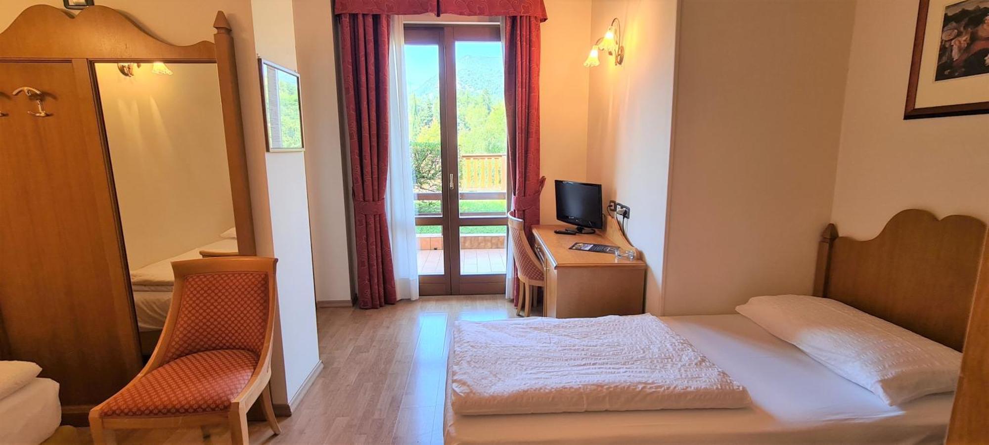 Hotel Pineta Campi Tremosine Экстерьер фото
