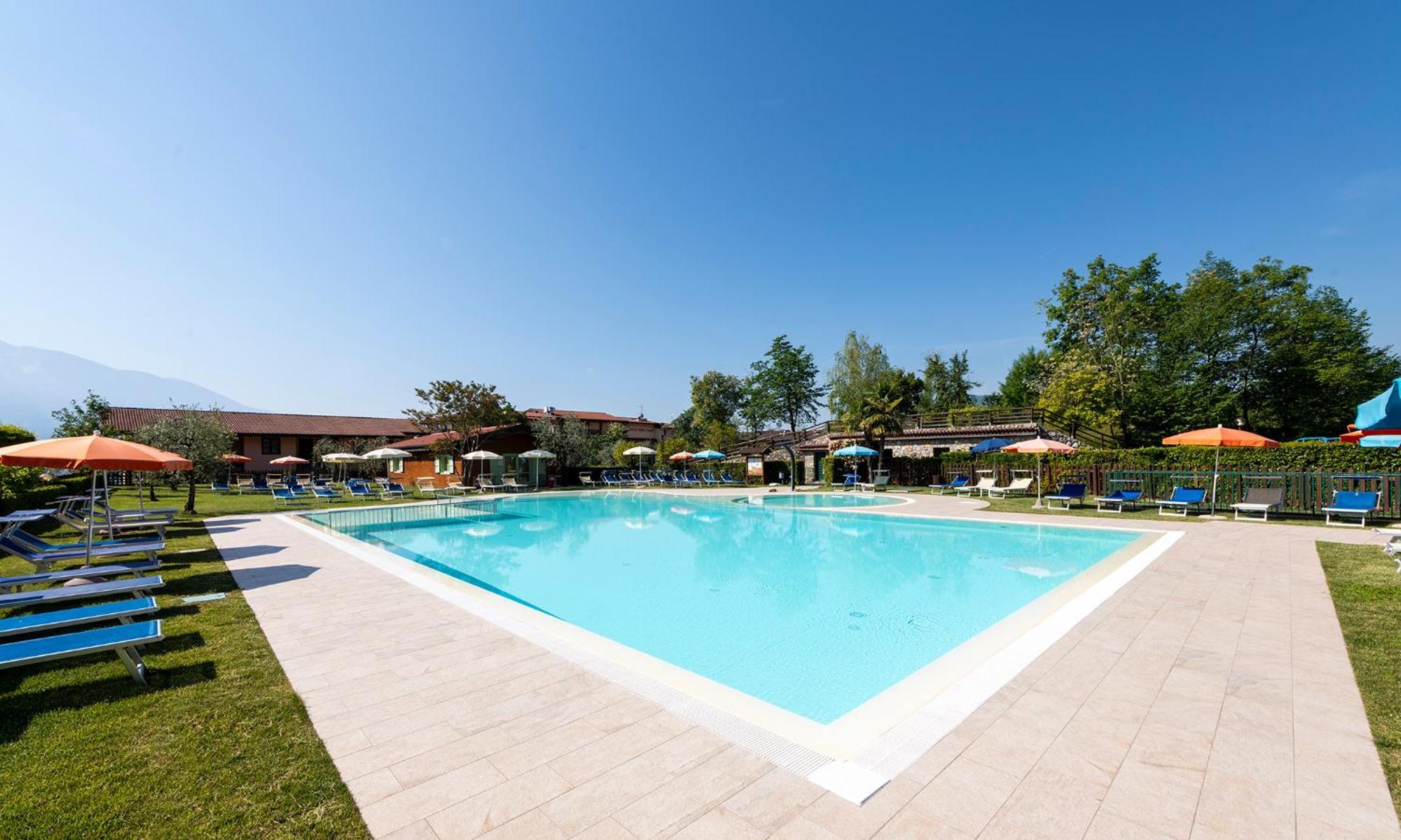 Hotel Pineta Campi Tremosine Экстерьер фото