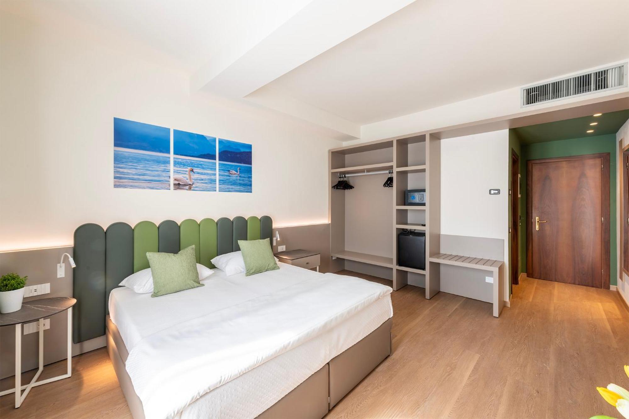 Hotel Pineta Campi Tremosine Экстерьер фото